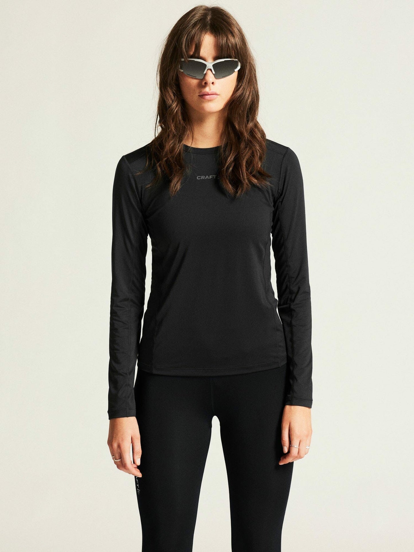 Craft ADV Essence LS Tee 2 - Black